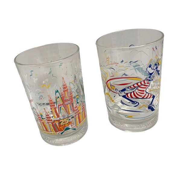 Walt Disney World Remember the Magic Tumbler Glasses set of 2 16 oz Donald Duck - Picture 3 of 6